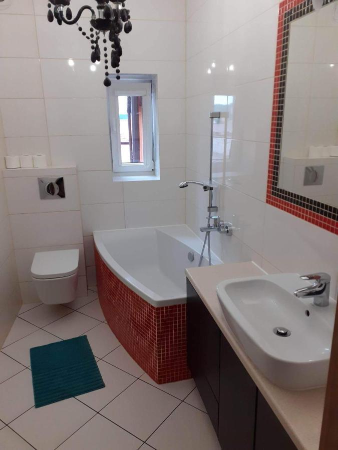 Apartament Na Rynku Chęciny Eksteriør billede